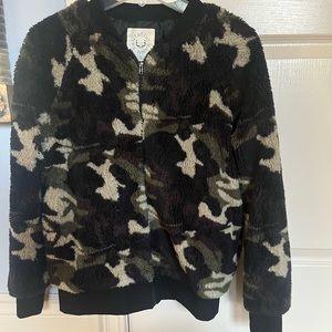 Camouflage bomber jacket